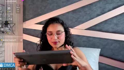 Tay online show from 10.21.25