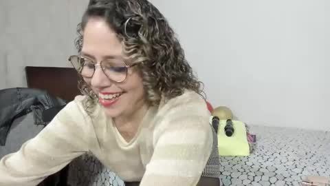 taylorhot72_ online show from 02.18.25