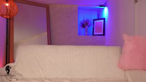 taylormichell online show from 10.01.25