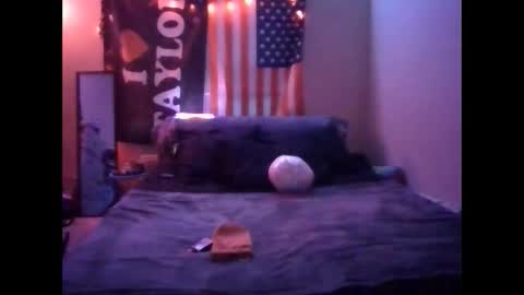 Taylor Riot online show from 09.17.25