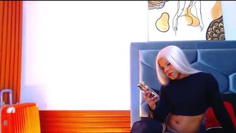 Snapshot of tayra1 chatting on 09.14.25 Tayra... online show from 09.14.25