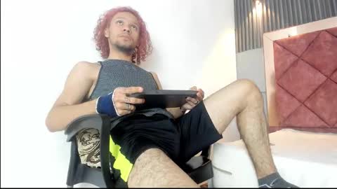 Snapshot of tayson_scott chatting on 01.08.26 Tayson online show from 01.08.26