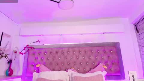 Sofia online show from 12.05.25