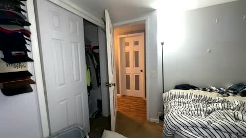 Snapshot of tayztackz chatting on 03.01.26 TayKyle online show from 03.01.26