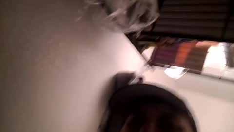 Snapshot of tboy833 chatting on 02.12.25 Luis online show from 02.12.25