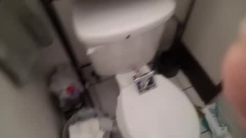 Snapshot of tboy833 chatting on 02.19.25 Luis online show from 02.19.25