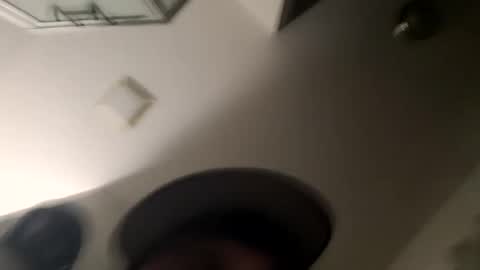 Snapshot of tboy833 chatting on 02.26.25 Luis online show from 02.26.25