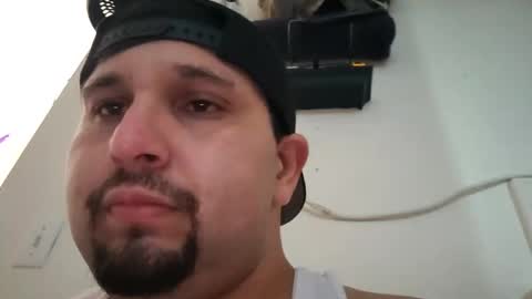 Snapshot of tboy833 chatting on 03.01.25 Luis online show from 03.01.25