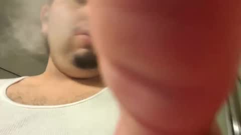 Snapshot of tboy833 chatting on 09.11.25 Luis online show from 09.11.25