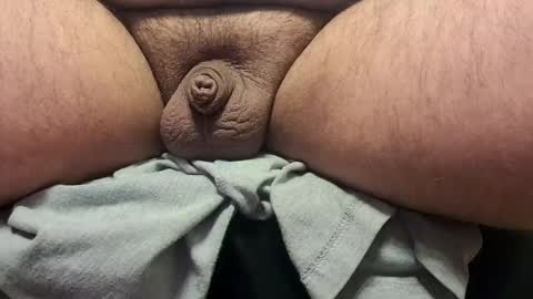 Snapshot of tboy833 chatting on 10.05.25 Luis online show from 10.05.25