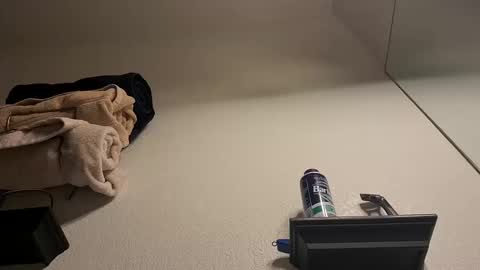 Snapshot of tboy833 chatting on 10.14.25 Luis online show from 10.14.25