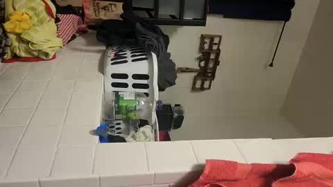 Snapshot of tboy833 chatting on 10.15.25 Luis online show from 10.15.25