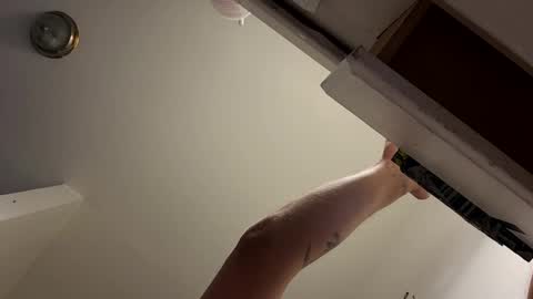 Snapshot of tboy833 chatting on 10.28.25 Luis online show from 10.28.25