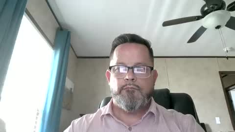 Snapshot of tdhawk87 chatting on 05.04.26 tdhawk87 online show from 05.04.26
