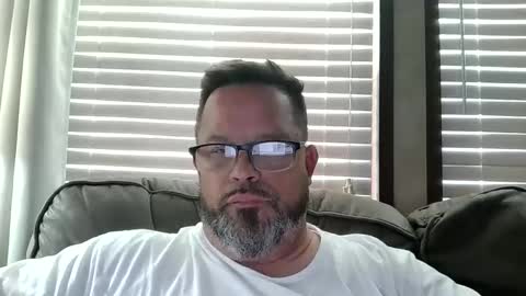 Snapshot of tdhawk87 chatting on 05.06.26 tdhawk87 online show from 05.06.26
