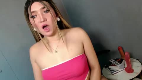 ellaine online show from 01.12.25