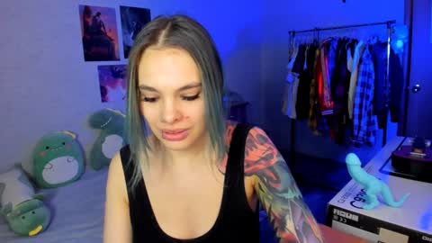 Snapshot of tea_rexx chatting on 02.26.25 Kristina online show from 02.26.25