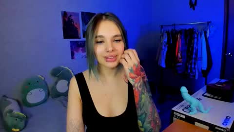 Snapshot of tea_rexx chatting on 02.28.25 Kristina online show from 02.28.25