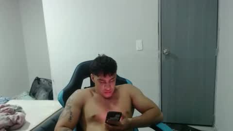 team23hot0 online show from 10.28.25