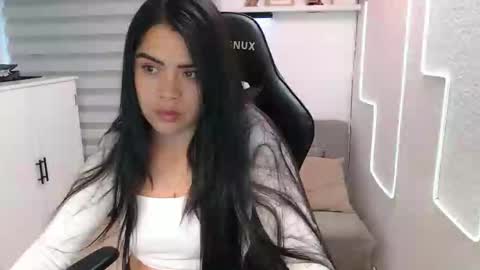 DYNAMITE DUO69 online show from 02.03.26