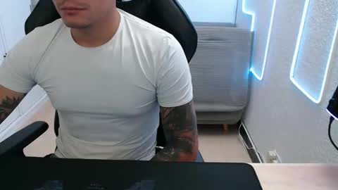 DYNAMITE DUO69 online show from 02.06.26