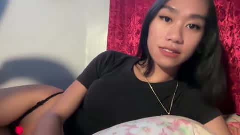 Snapshot of teamo_kiara chatting on 04.26.26 your future wife online show from 04.26.26