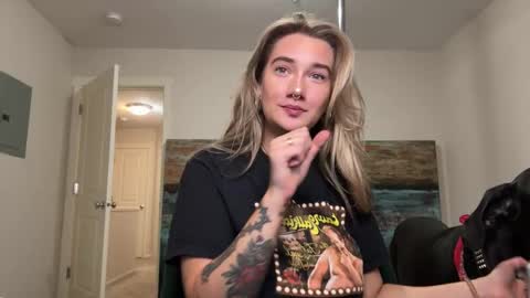 Katy online show from 10.11.25