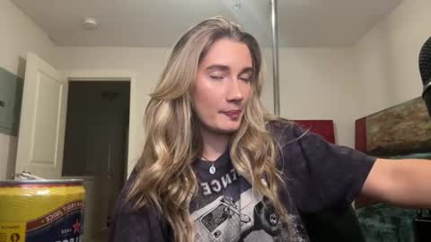 Katy online show from 10.17.25