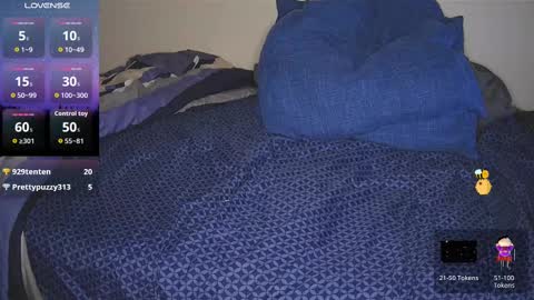 Snapshot of teaser4 chatting on 09.26.25 teaser4 online show from 09.26.25