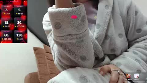 Snapshot of teasexpert4444 chatting on 02.14.26 ALICIA--- online show from 02.14.26