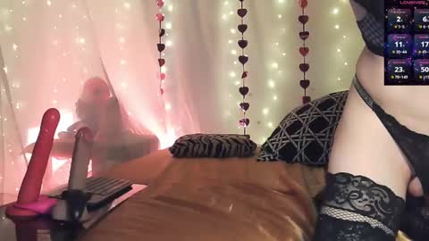 TeasyBitchyCross online show from 09.26.25