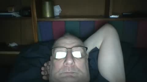 Snapshot of tebb61 chatting on 05.06.26 Mark online show from 05.06.26