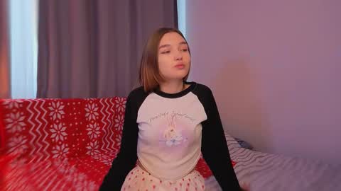 Snapshot of tecna_tonic chatting on 02.18.26 all me precious online show from 02.18.26