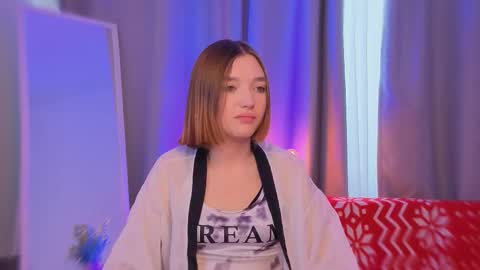 Snapshot of tecna_tonic chatting on 02.20.26 all me precious online show from 02.20.26