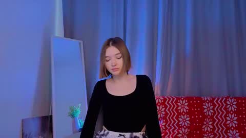 Snapshot of tecna_tonic chatting on 02.22.26 all me precious online show from 02.22.26