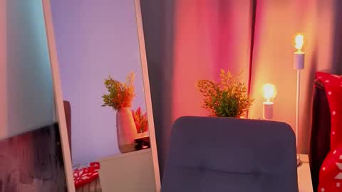 Snapshot of tecna_tonic chatting on 02.23.26 all me precious online show from 02.23.26