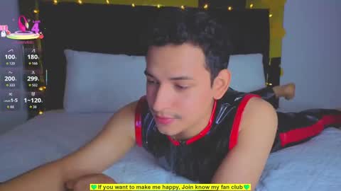 Snapshot of teddy_cowboy chatting on 10.08.25 Follow me on Twitter boys ryder and instagram teddyscoot 12 online show from 10.08.25