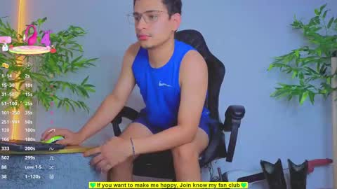 Snapshot of teddy_cowboy chatting on 10.12.25 Follow me on Twitter boys ryder and instagram teddyscoot 12 online show from 10.12.25