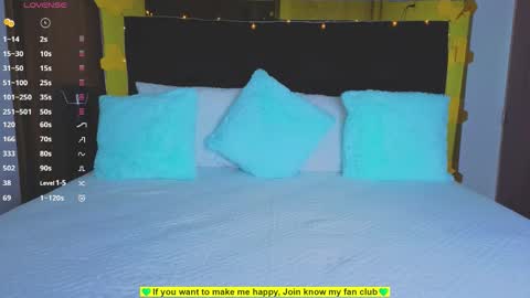 Snapshot of teddy_cowboy chatting on 10.18.25 Follow me on Twitter boys ryder and instagram teddyscoot 12 online show from 10.18.25