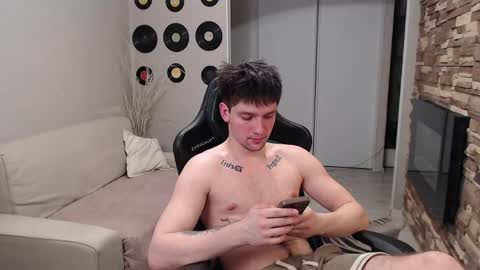 Teddy online show from 04.11.26