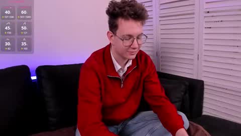 Snapshot of teddy_parker chatting on 11.19.25 Teddy online show from 11.19.25