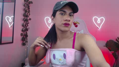 tefy_bratz online show from 02.05.25