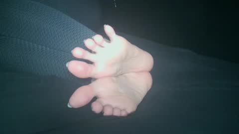 Viv West online show from 12.03.24