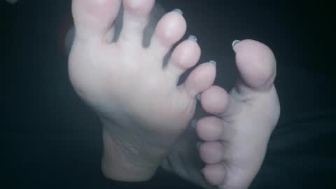 Viv West online show from 12.04.24