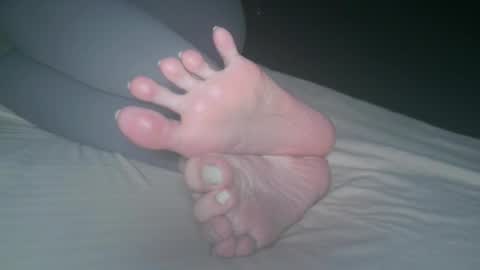 Viv West online show from 01.10.25