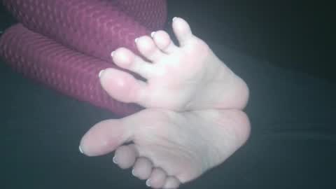 Viv West online show from 01.20.25