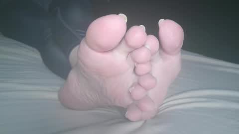 Viv West online show from 01.29.25