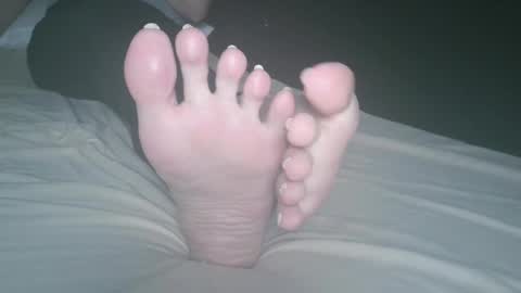 Viv West online show from 01.30.25