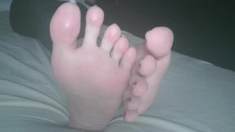 Viv West online show from 02.06.25