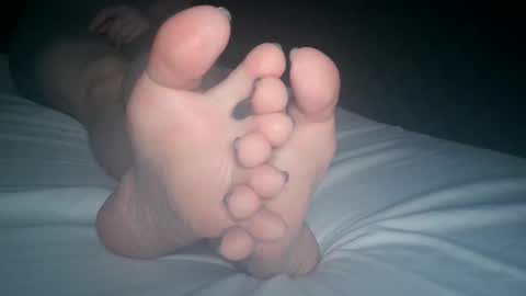 Viv West online show from 11.03.25